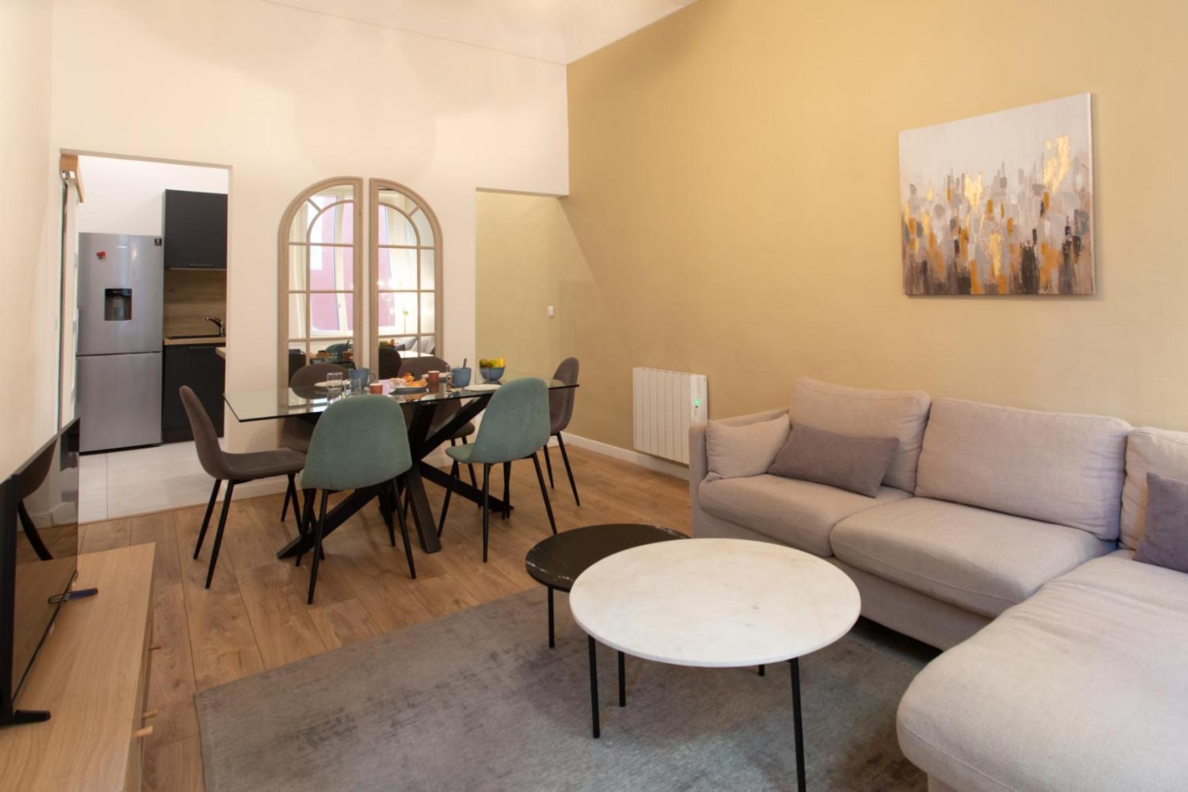 L25 Au Coeur De La Vieille Ville- 2 Sdb Appartamento *